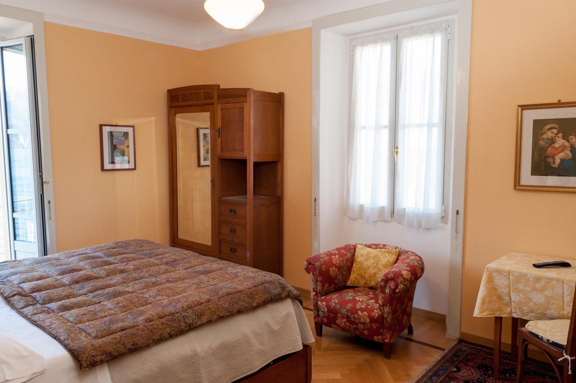 Hotel Olivedo Varenna Phòng bức ảnh